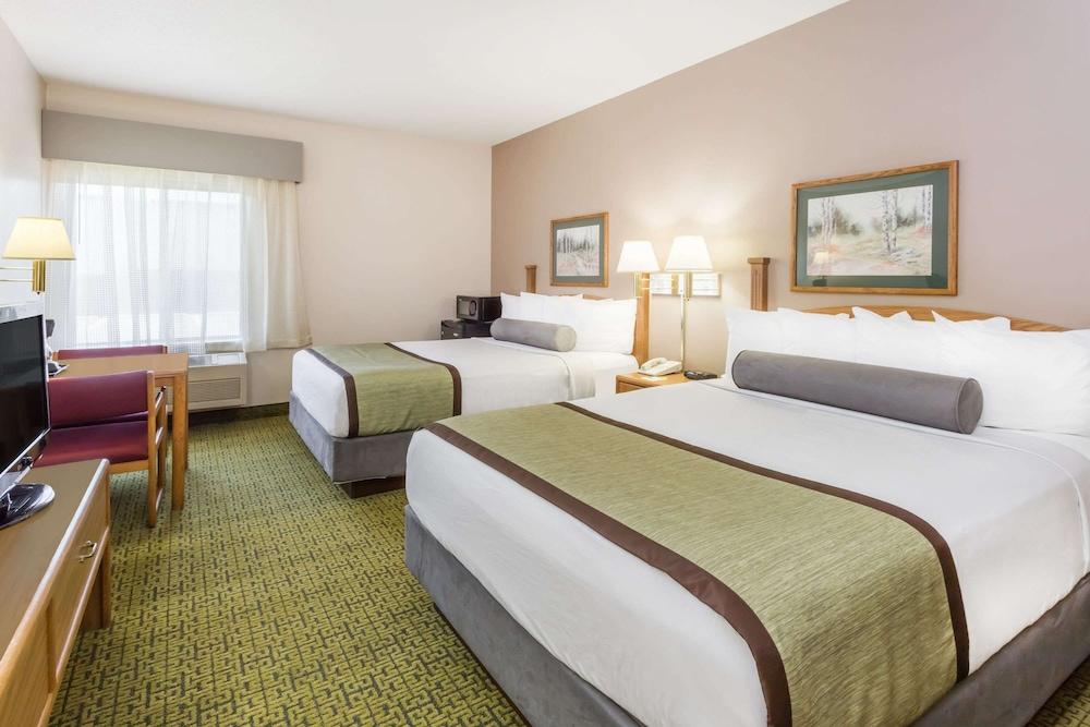 Days Inn & Suites By Wyndham Madison Ngoại thất bức ảnh